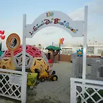 فندق Riccione - Enjoy Your Summer -beach Village Incluso 2*