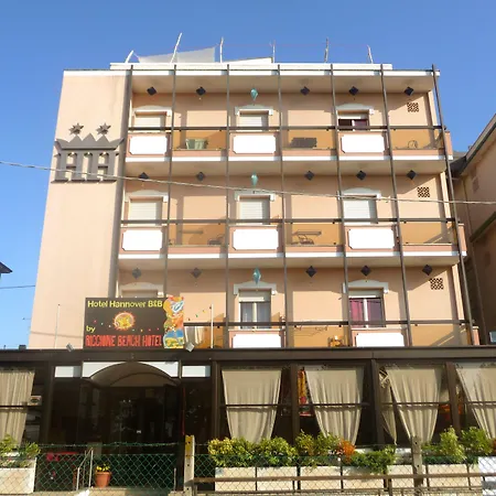 酒店 Riccione - Enjoy Your Summer -beach Village Incluso 里乔内