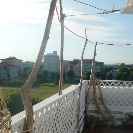 Riccione - Enjoy Your Summer -beach Village Incluso 酒店