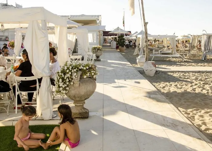 Riccione - Enjoy Your Summer -beach Village Incluso 2*